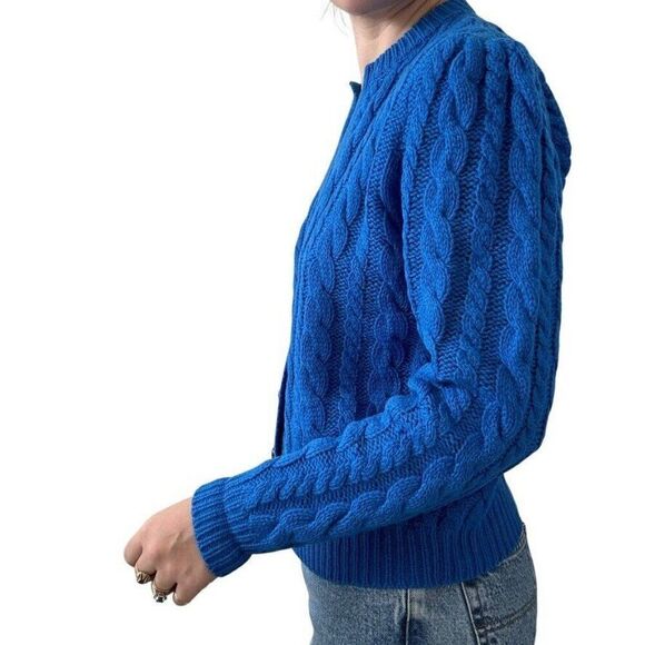 Vintage 1980s Susan Bristol Cobalt Blue 100% Wool Hand Knit Fisherman Cardigan - Picture 6 of 7